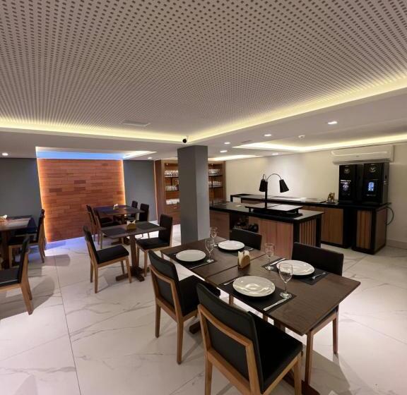 דירת חדר נוף לים, Flat Arpoar Suítes Manaíra Com Vista Para O Mar