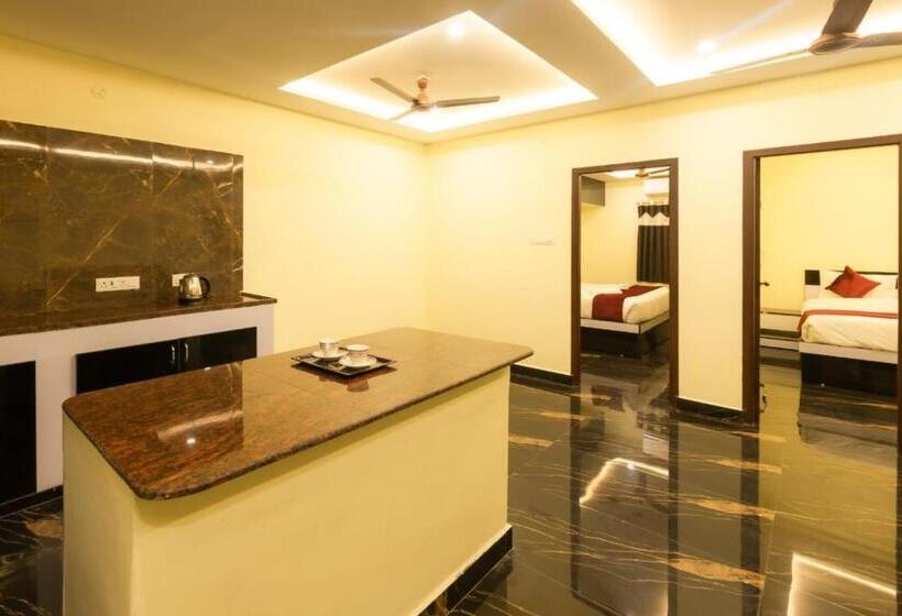 Семейный Номер Вид на Горы, Beestay Hotels Elite Park Tirupati