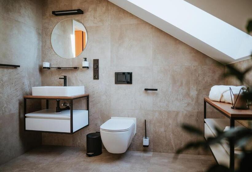 חדר סטנדרט, Galerie Mlýn žeraviny