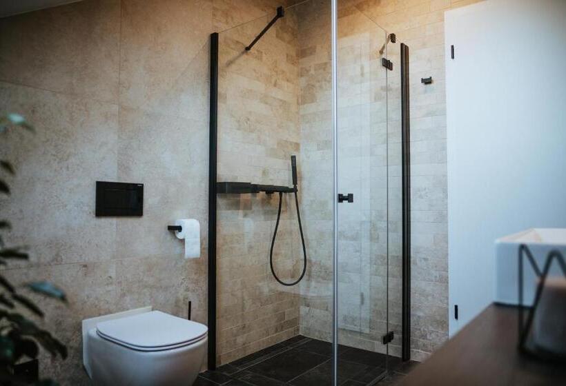 חדר דלוקס, Galerie Mlýn žeraviny