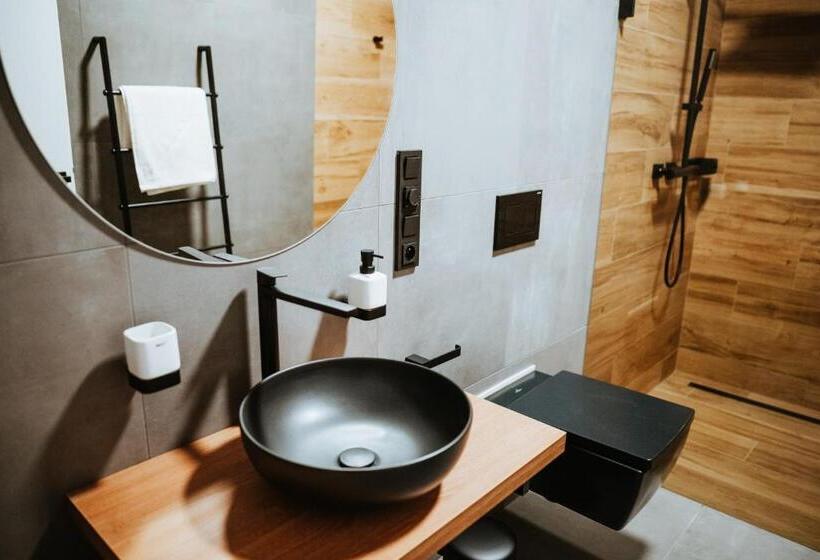 חדר דלוקס, Galerie Mlýn žeraviny