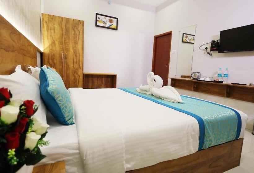 غرفة ديلوكس, Grand Square