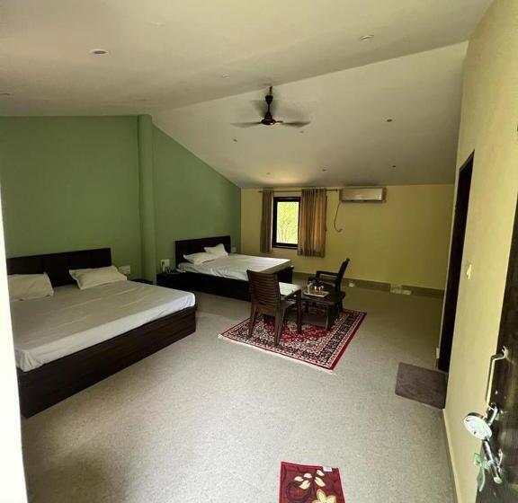 Quarto Deluxe, Matoshree Green Stay Sariska
