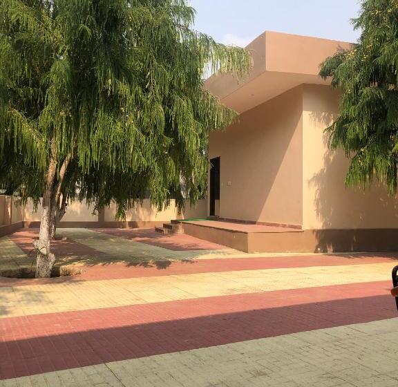 Quarto Deluxe, Matoshree Green Stay Sariska