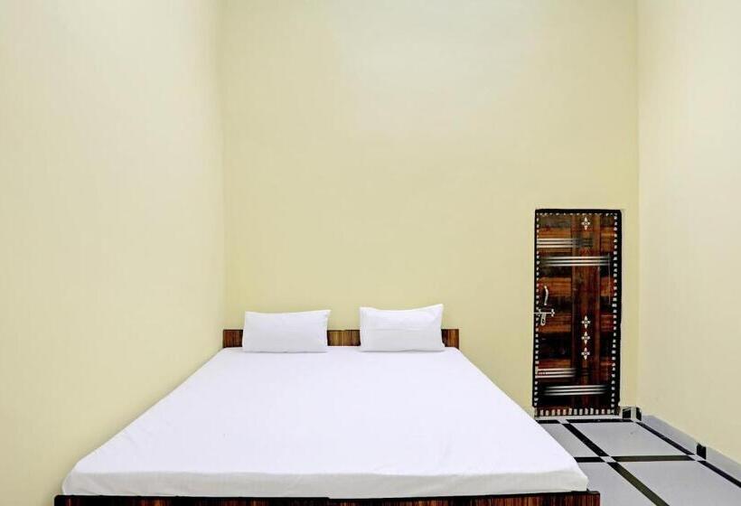 トリプルクラシックルーム, O J.m.d Restaurant &rooms