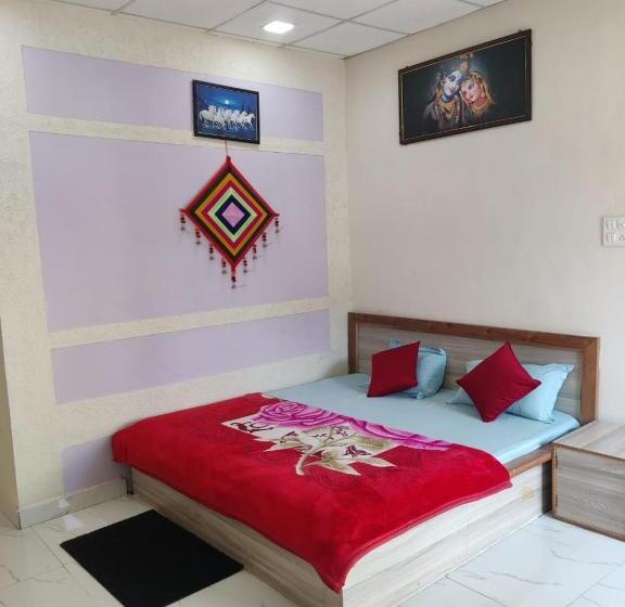 Номер Стандарт с Балконом, Samarth Home Stay