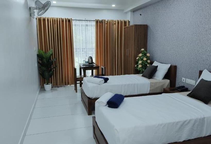 Номер Стандартный с Видом, Wayanad Palace