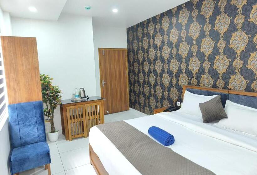 Президентский Люкс, Wayanad Palace