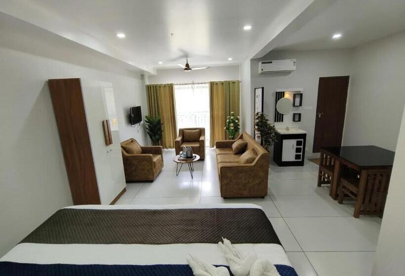 جناح ديلوكس, Wayanad Palace