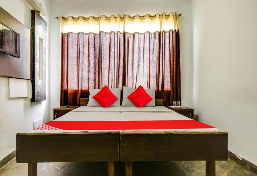 Трехместный Номер Классика, Oyo Hotel Sun Stone