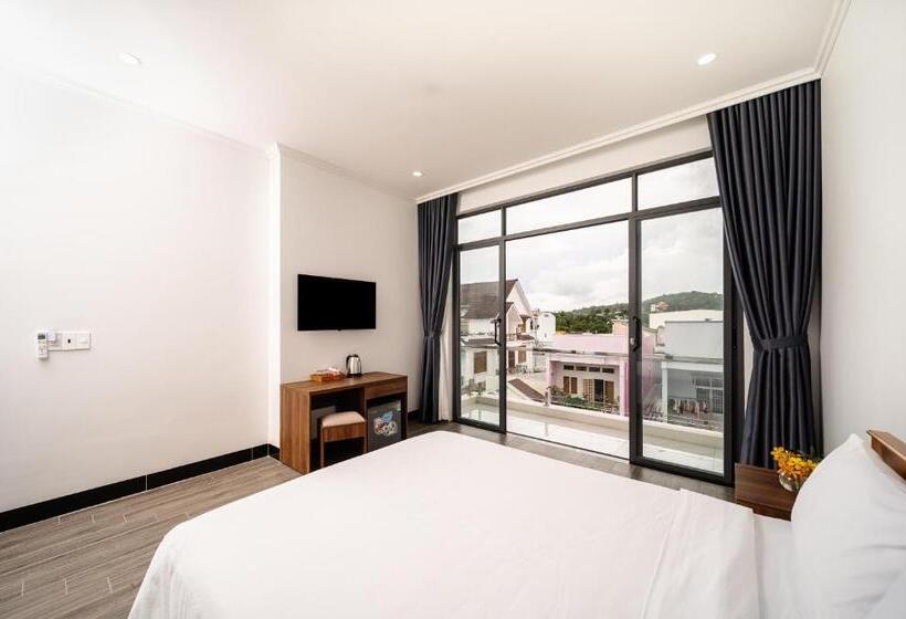 اتاق استاندارد یک نفره, Uyên Gia Hotel Phú Quốc