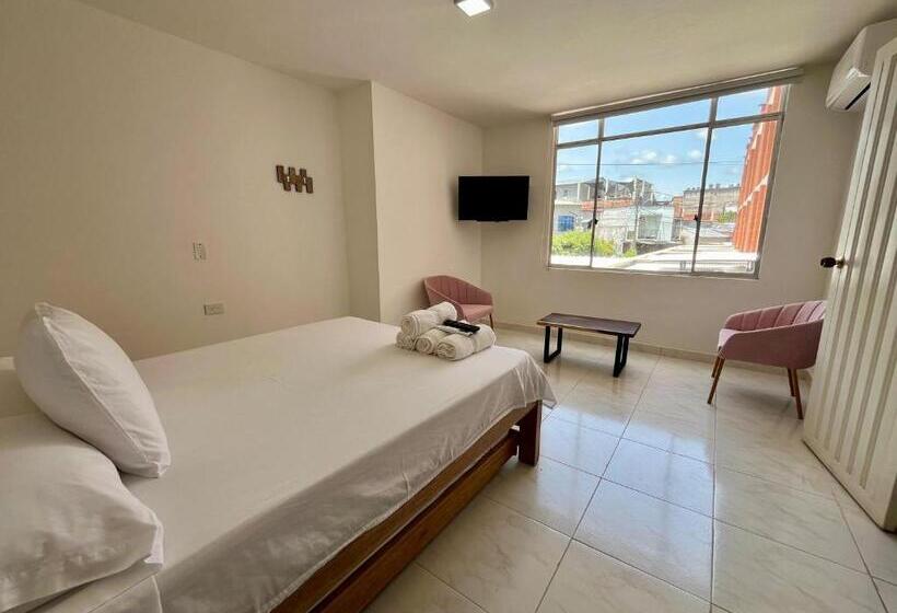 آپارتمان 3 خوابه, Apartahotel Rosedal