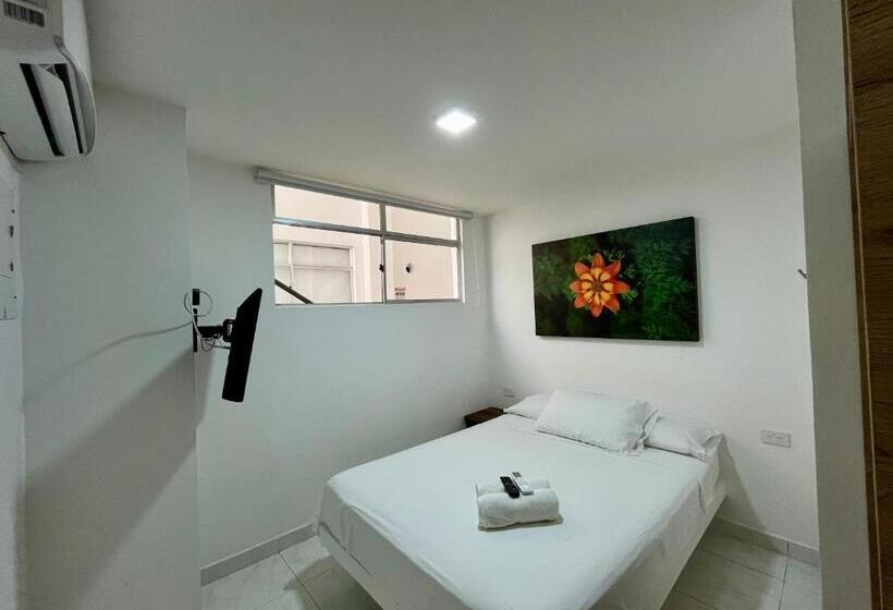 آپارتمان 3 خوابه, Apartahotel Rosedal