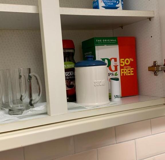 خانه 3 خوابه, Sam’z Boutique