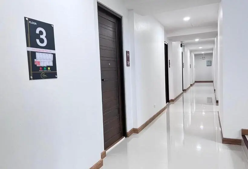 Standard-huone, โรงแรม ชม เชียงราย