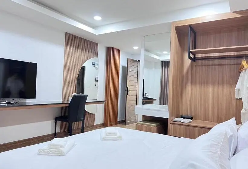 Superior-huone, โรงแรม ชม เชียงราย