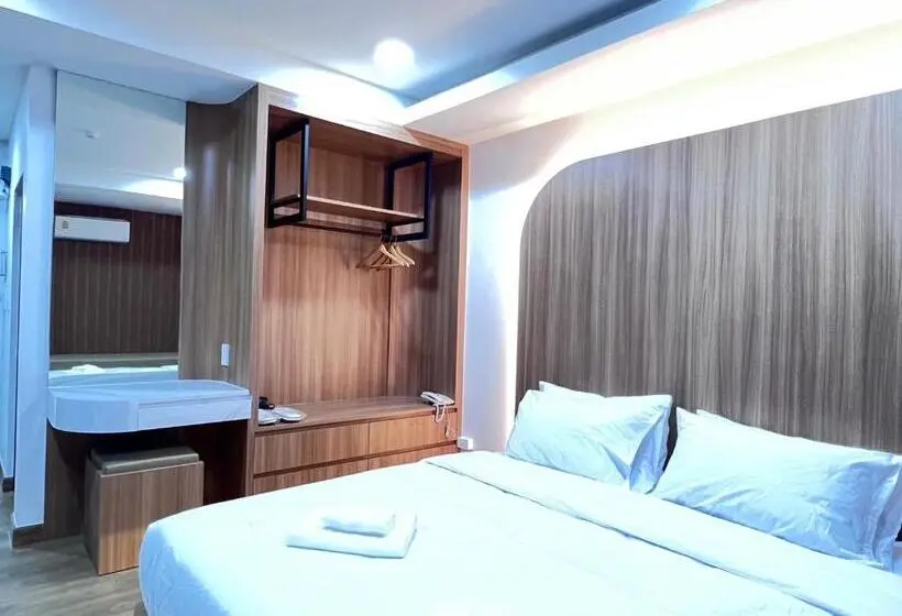 Superior-huone, โรงแรม ชม เชียงราย