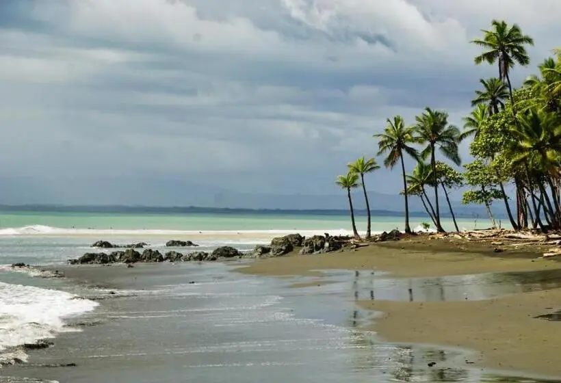 スーペリアーバンガロー, Brahman Bungalows On Pavones Point