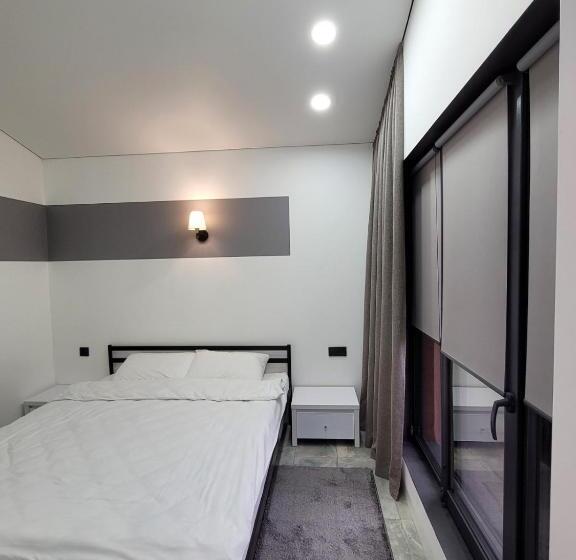 一居室别墅, Sunrise Sokirna