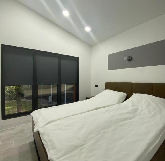 带2个卧室的别墅, Sunrise Sokirna