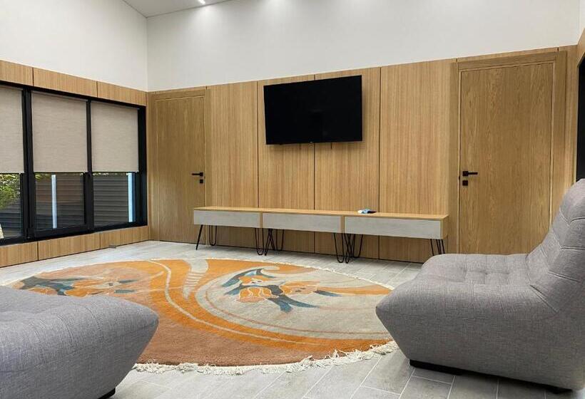 带2个卧室的别墅, Sunrise Sokirna