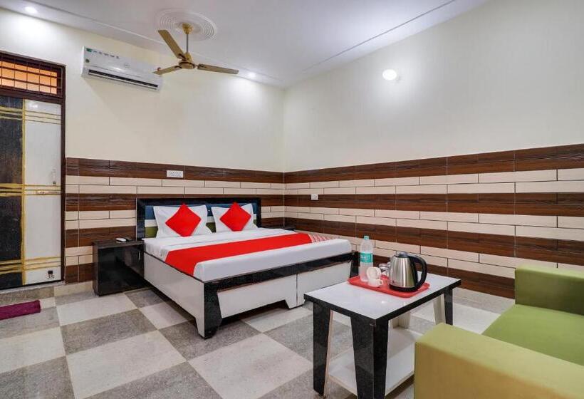 トリプルクラシックルーム, Oyo Flagship Hotel The Kailash