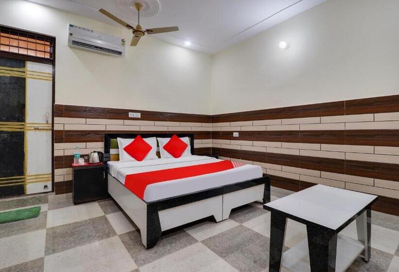 トリプルクラシックルーム, Oyo Flagship Hotel The Kailash