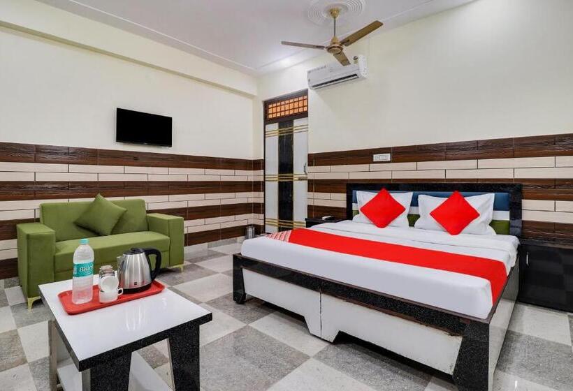 トリプルクラシックルーム, Oyo Flagship Hotel The Kailash