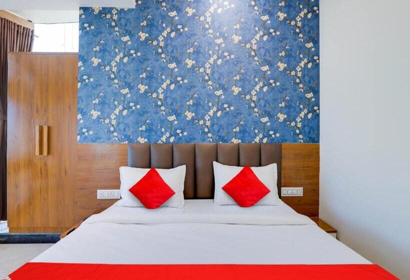 トリプルクラシックルーム, Oyo Flagship Hotel Vasundhara