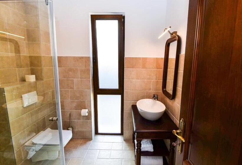 חדר דלוקס, Pensiunea Ww