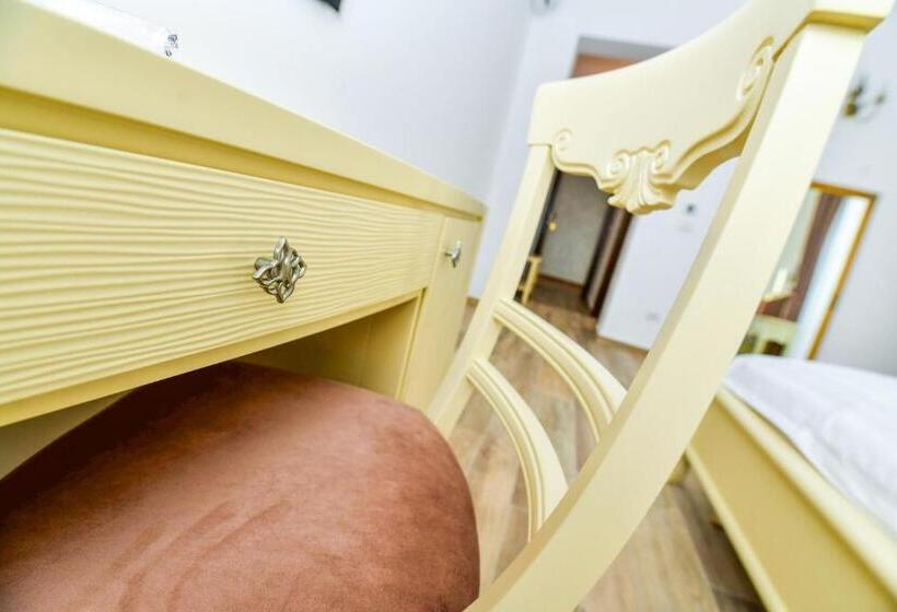 חדר דלוקס, Pensiunea Ww