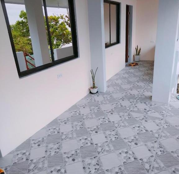 סטודיו דלוקס, Rendezvous Beach Resort   Cabongaoan