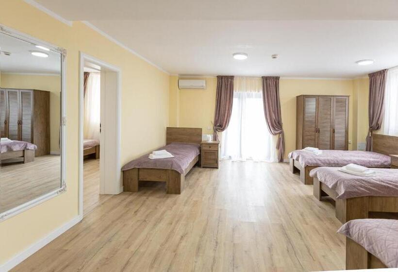 آپارتمان 2 خوابه, Villa Class