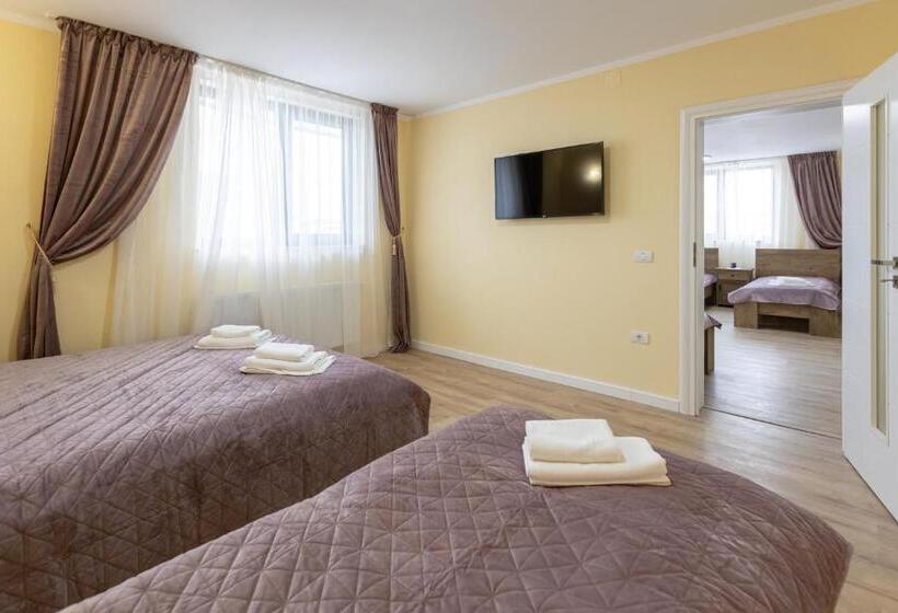 آپارتمان 2 خوابه, Villa Class