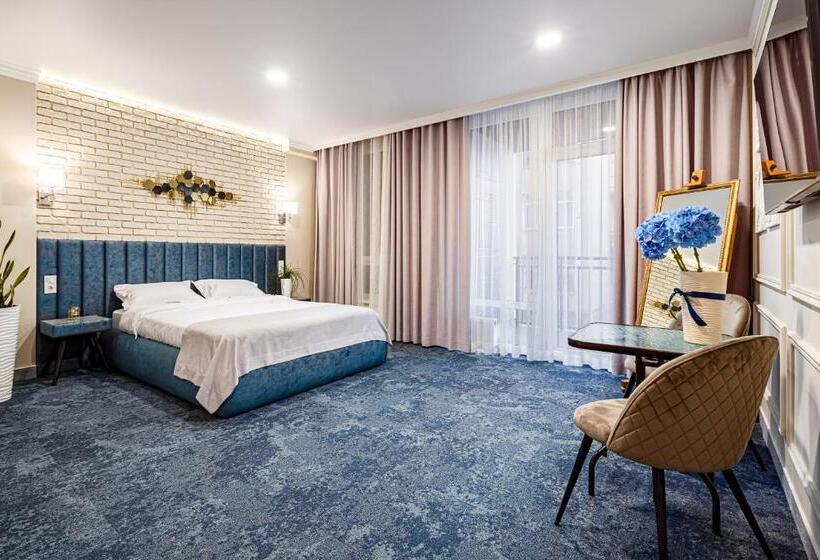 استودیوی استاندارد, Apartreserve Avtorskiy