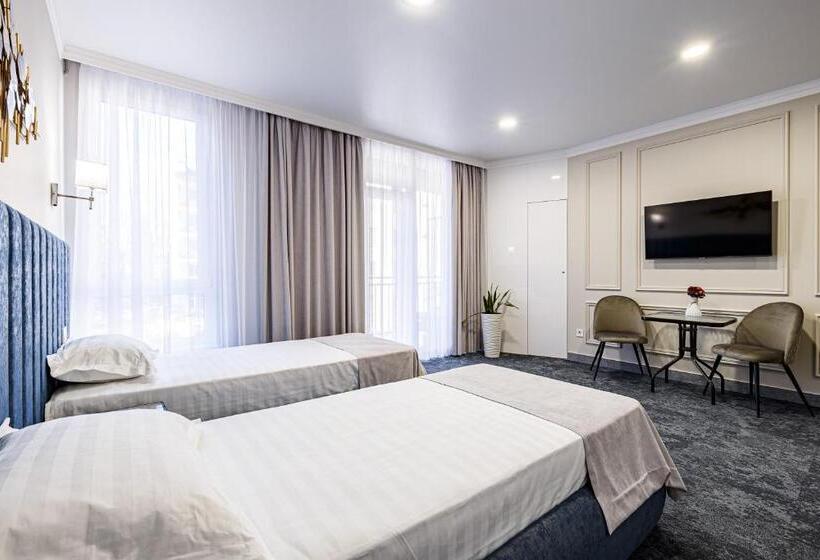 استودیوی استاندارد, Apartreserve Avtorskiy