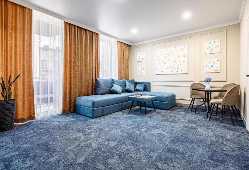 آپارتمان 2 خوابه, Apartreserve Avtorskiy