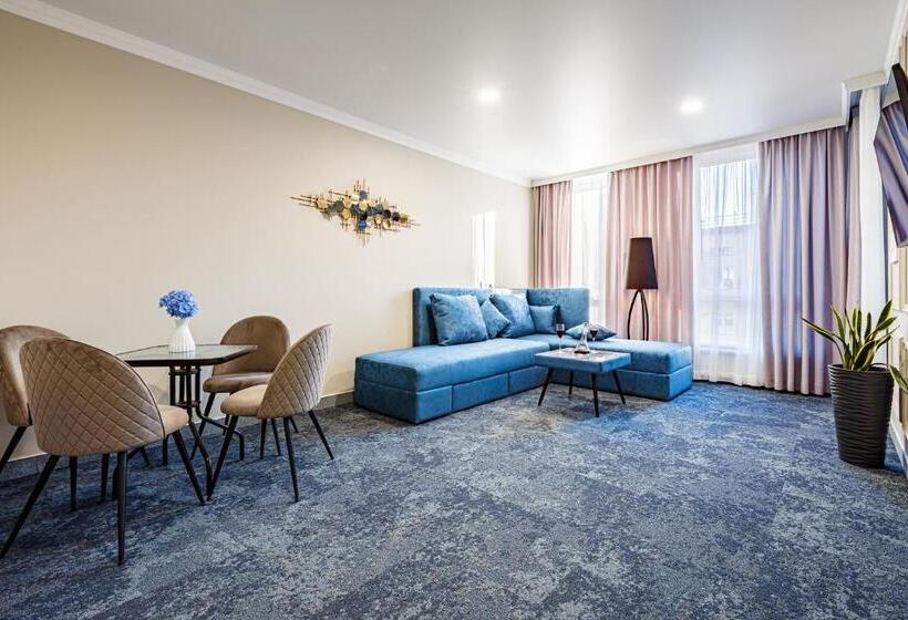 آپارتمان 1 خوابه, Apartreserve Avtorskiy