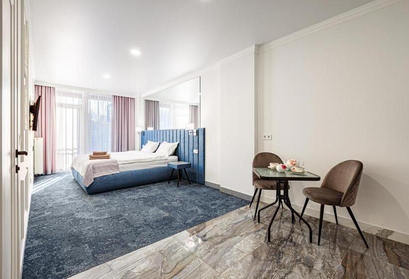 آپارتمان لوکس 1 خوابه, Apartreserve Avtorskiy