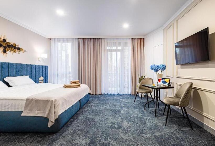 استودیوی استاندارد, Apartreserve Avtorskiy