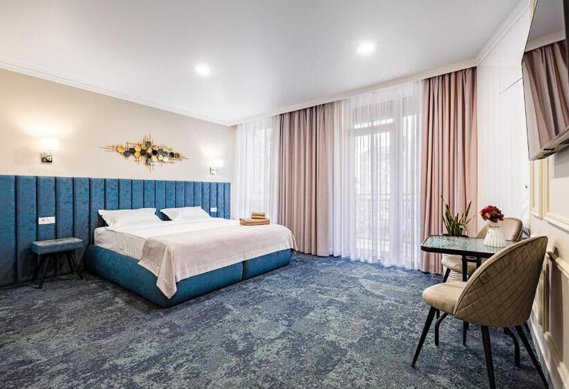 استودیوی استاندارد, Apartreserve Avtorskiy