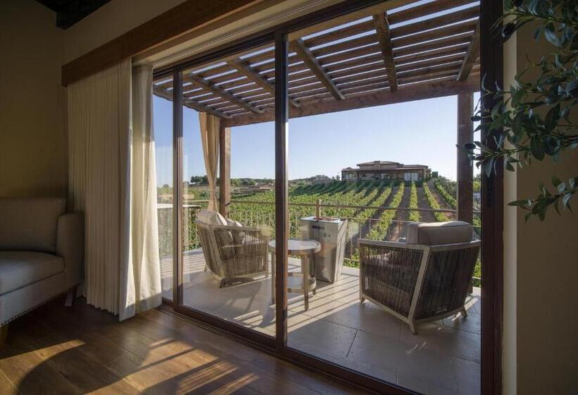 Люкс с Балконом, Emmalu Hotel Boutique