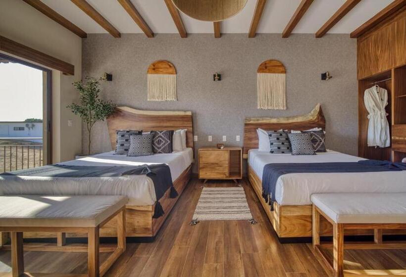 Семейный Номер, Emmalu Hotel Boutique