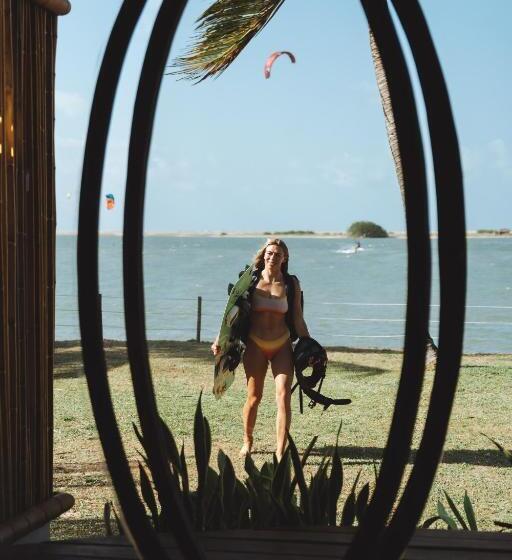 جناح مزود بحمام سباحة, Bambu Blu Lagoon Homes