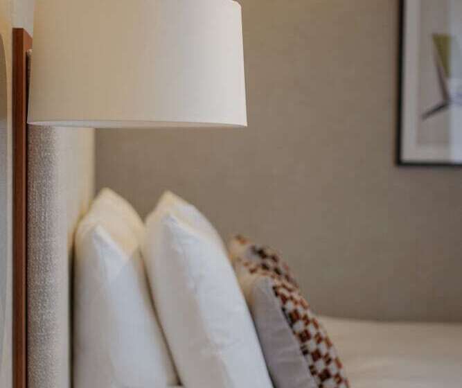 패밀리 스위트, By Friso Den Haag   Scheveningen