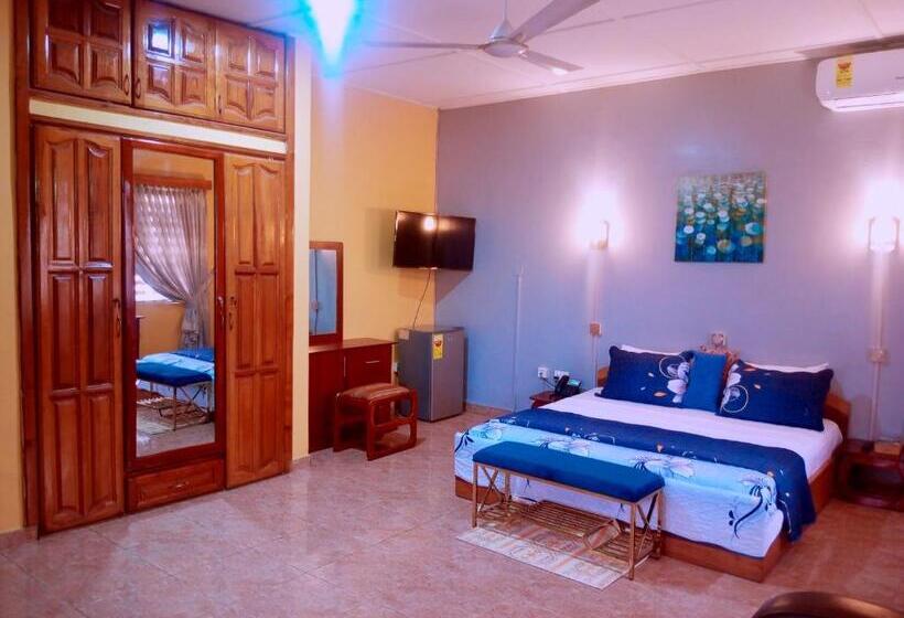 발코니가 있는 스위트, Malbert Inn