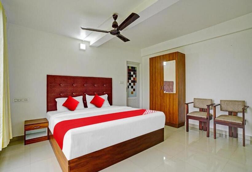 חדר קלאסי לשלושה, Oyo Flagship 81260 Star Lights