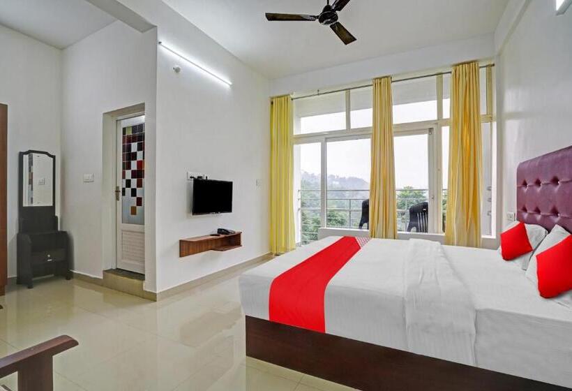 חדר קלאסי לשלושה, Oyo Flagship 81260 Star Lights