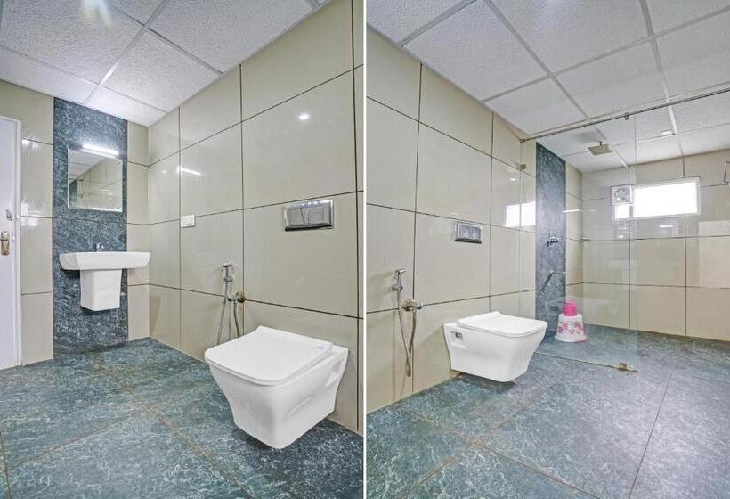 غرفة ديلوكس ثلاثية, Oyo Flagship 81260 Star Lights