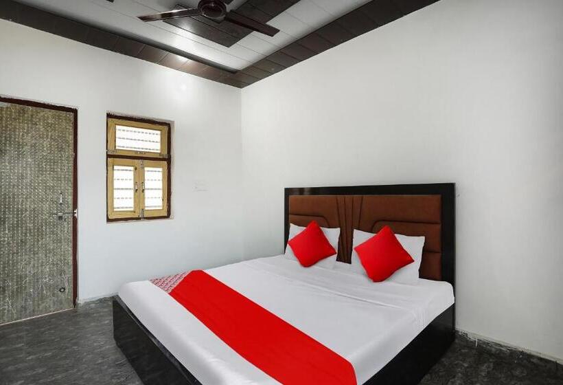 غرفة ديلوكس ثلاثية, Oyo Flagship 81314 Sun N Moon